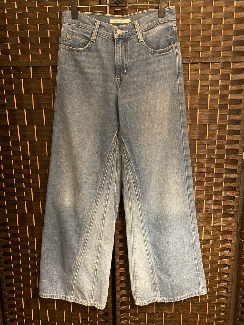 Levi’s 94 Spliced Baggy Wide Leg Mid-Rise Jeans Colorwash (What Else Can I Say)